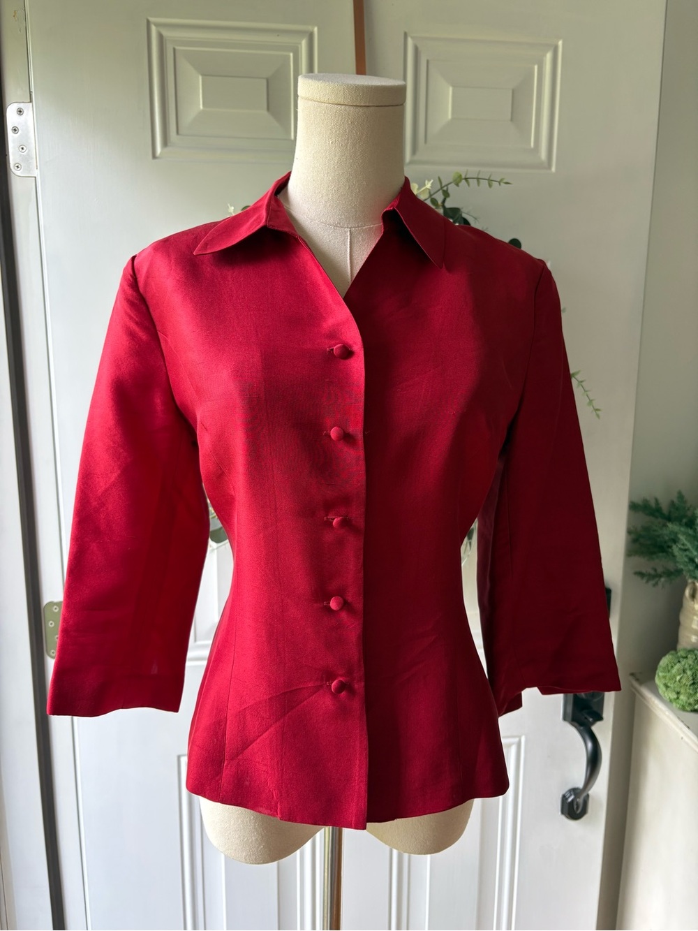 Adrianna Papell Vintage 90’s 100% Silk Deep Red Jacket